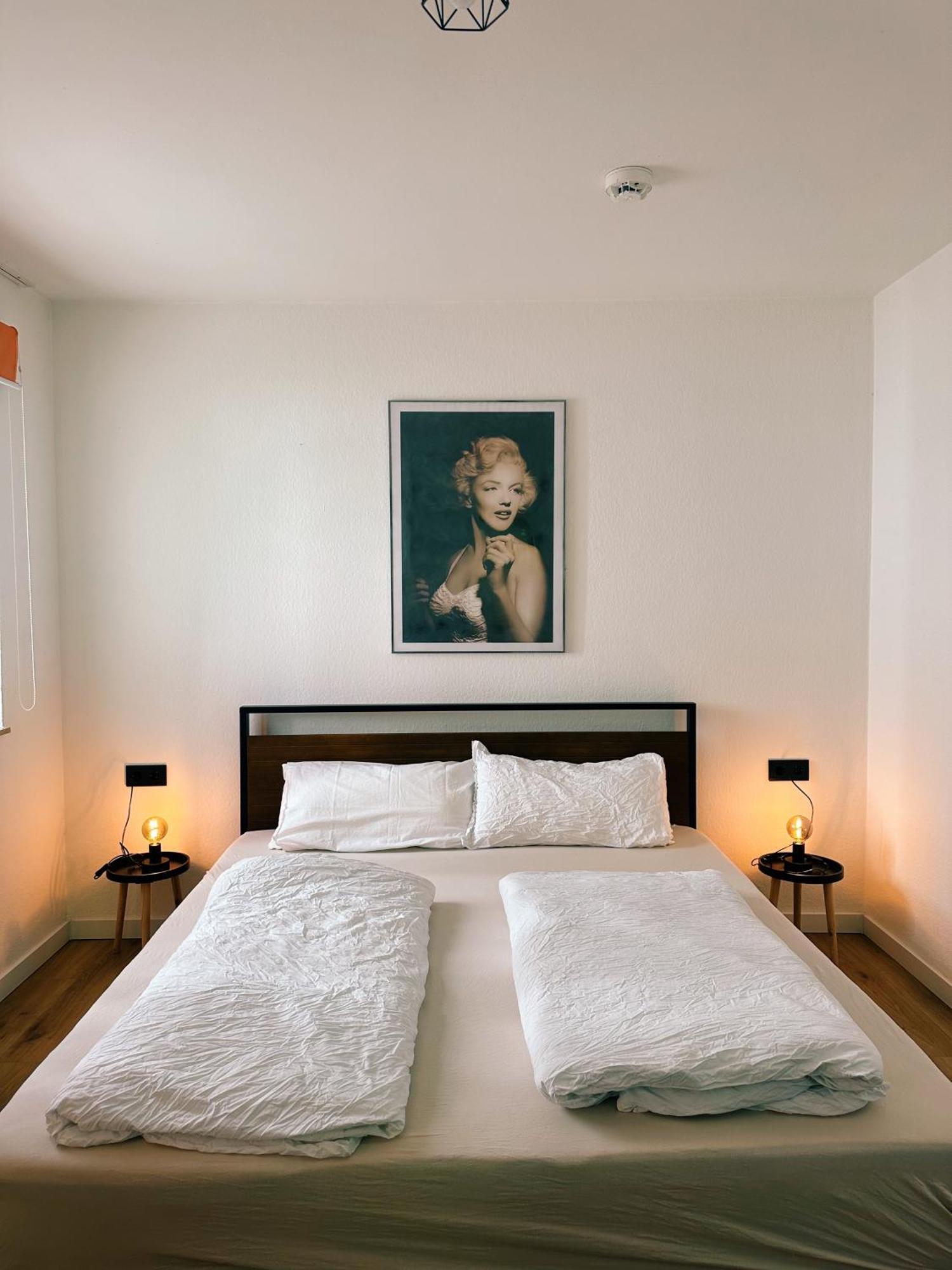 Coole Wohnung + Gratis Parkplatz Σβέμπις Χαλ Εξωτερικό φωτογραφία